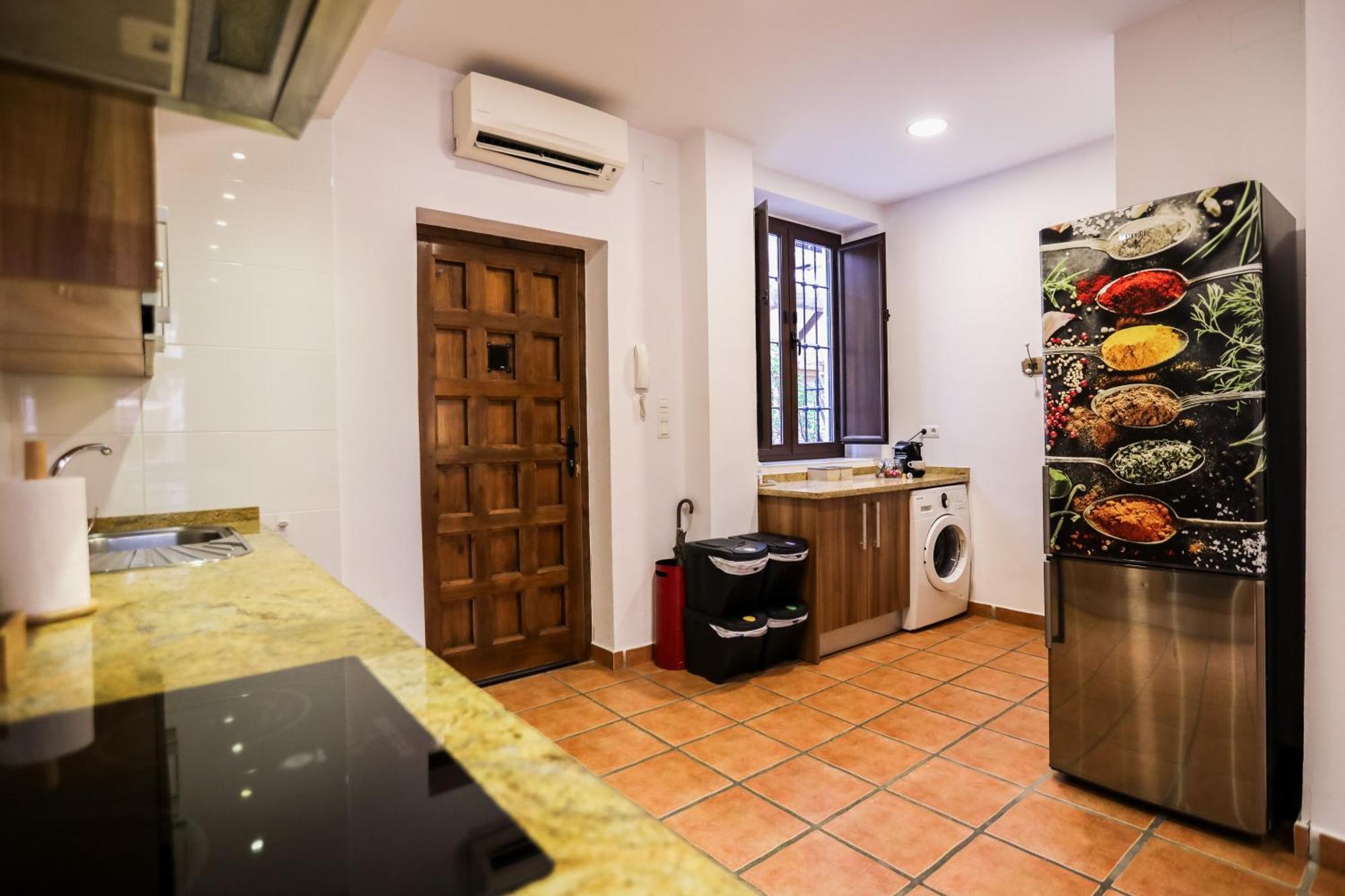 Apartamento Centrico Con Patio Exterior En El Mejor Barrio De Granada El Realejo Eksteriør bilde